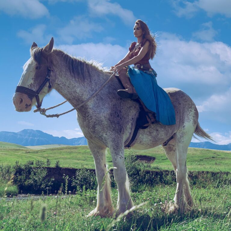 Nelly Baumann Biography - Age, Height, Weight, Net Worth, Wiki