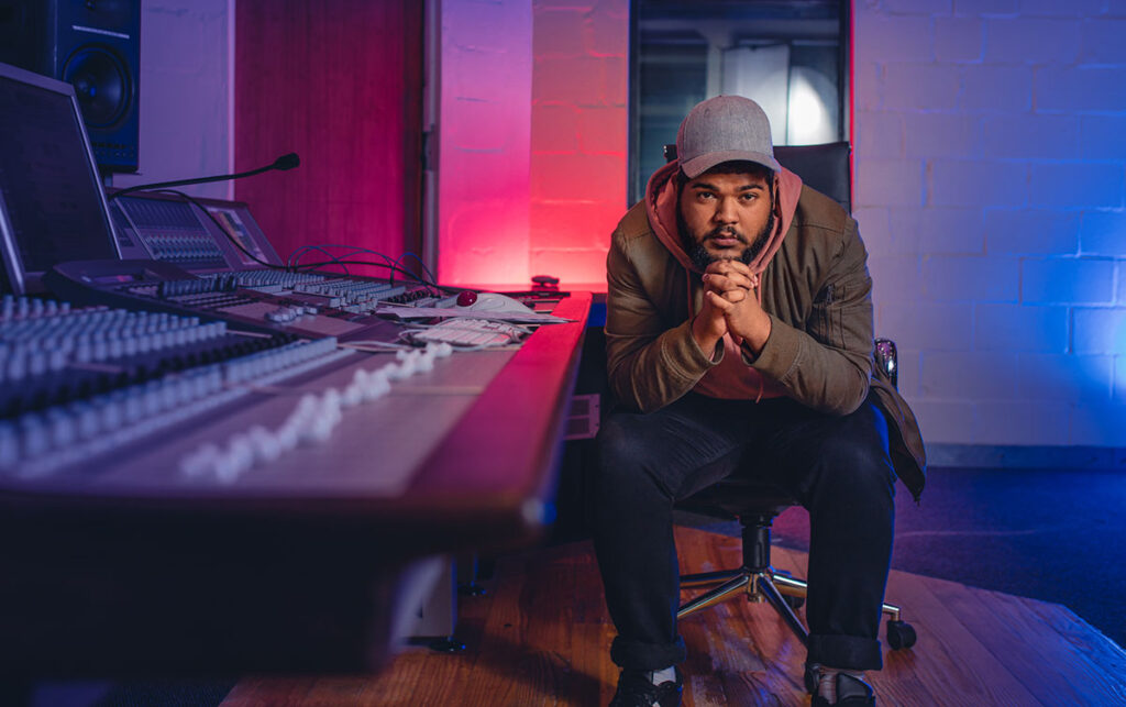 Techniques of Famous Music Producers: 5 Lessons from the Pros - Democratica